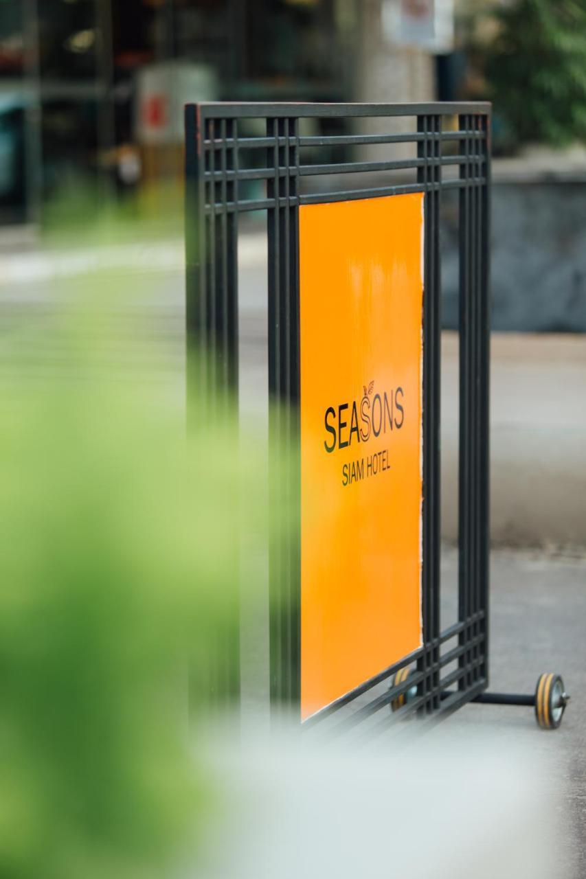 Seasons Siam Hotel Bangkok Esterno foto